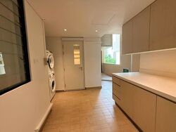 The Colonnade (D10), Condominium #554089431